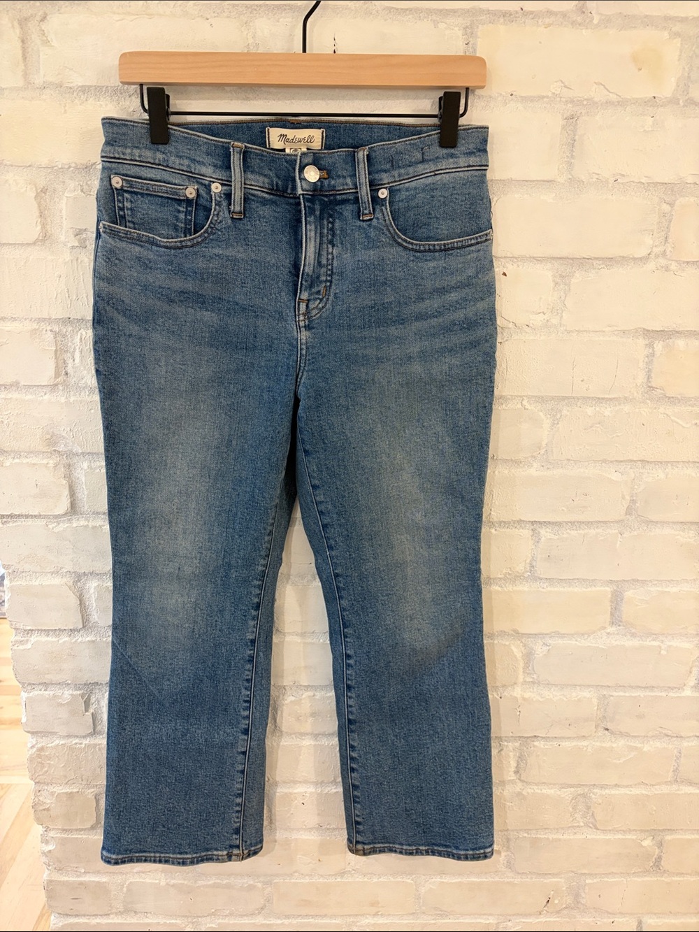 Madewell Mid-Blue High-Rise Straight-Leg Jeans (B5)